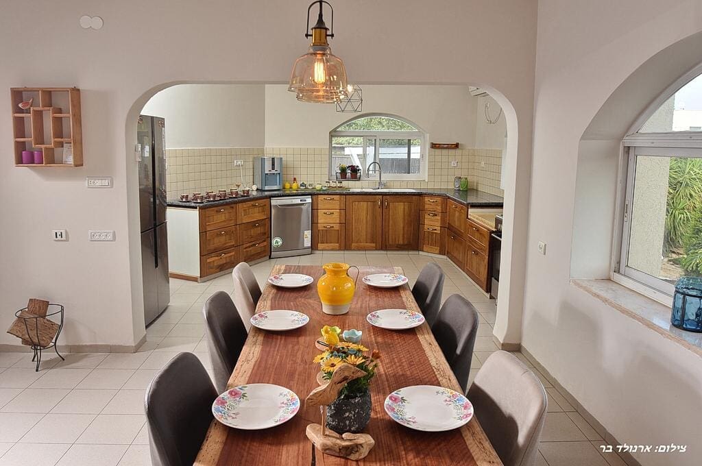 WhatsApp Image 2025-03-09 at 11.10.26